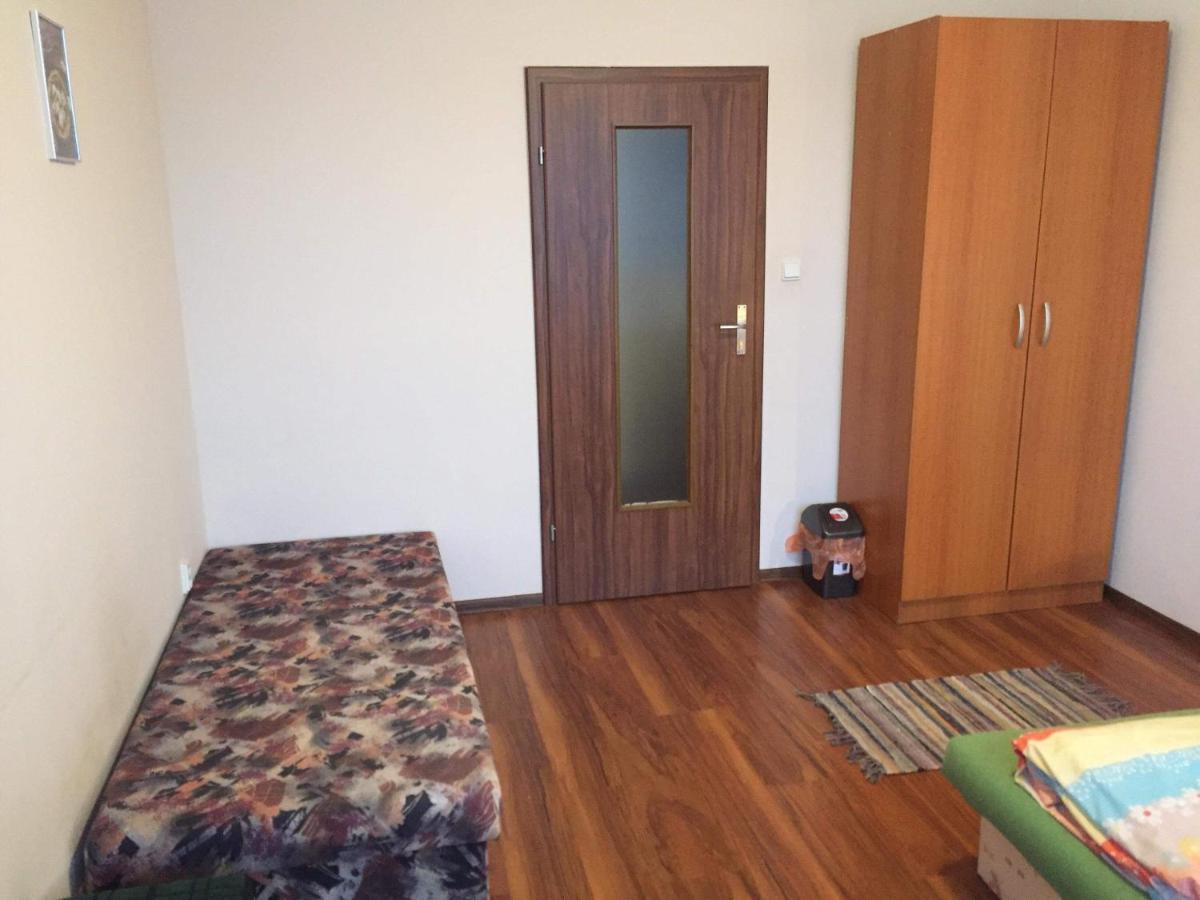 Hostel Fontana Жилина Экстерьер фото